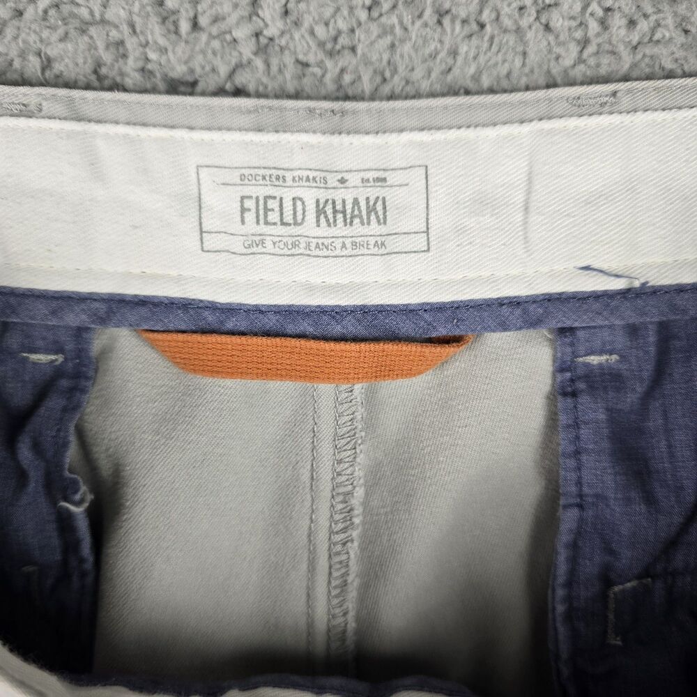 Dockers Field Khakis Mens 34 32 Tan Beige Straight Mid Rise Flat Front Pockets - Picture 5 of 11